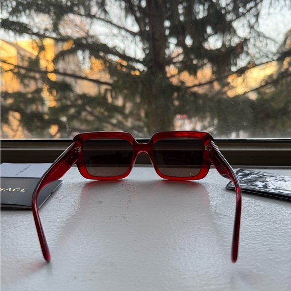 NEW Versace Red Designer Sunglasses - Picture 8 of 8